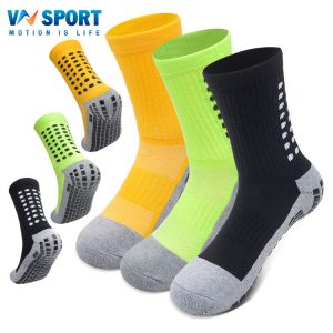 Tất Chống Trượt Thể Thao Cổ Ngắn – VNSPORT